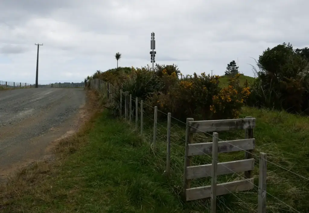 Wayfinder-Pakiri-Telecommunications-Mast-Approvals